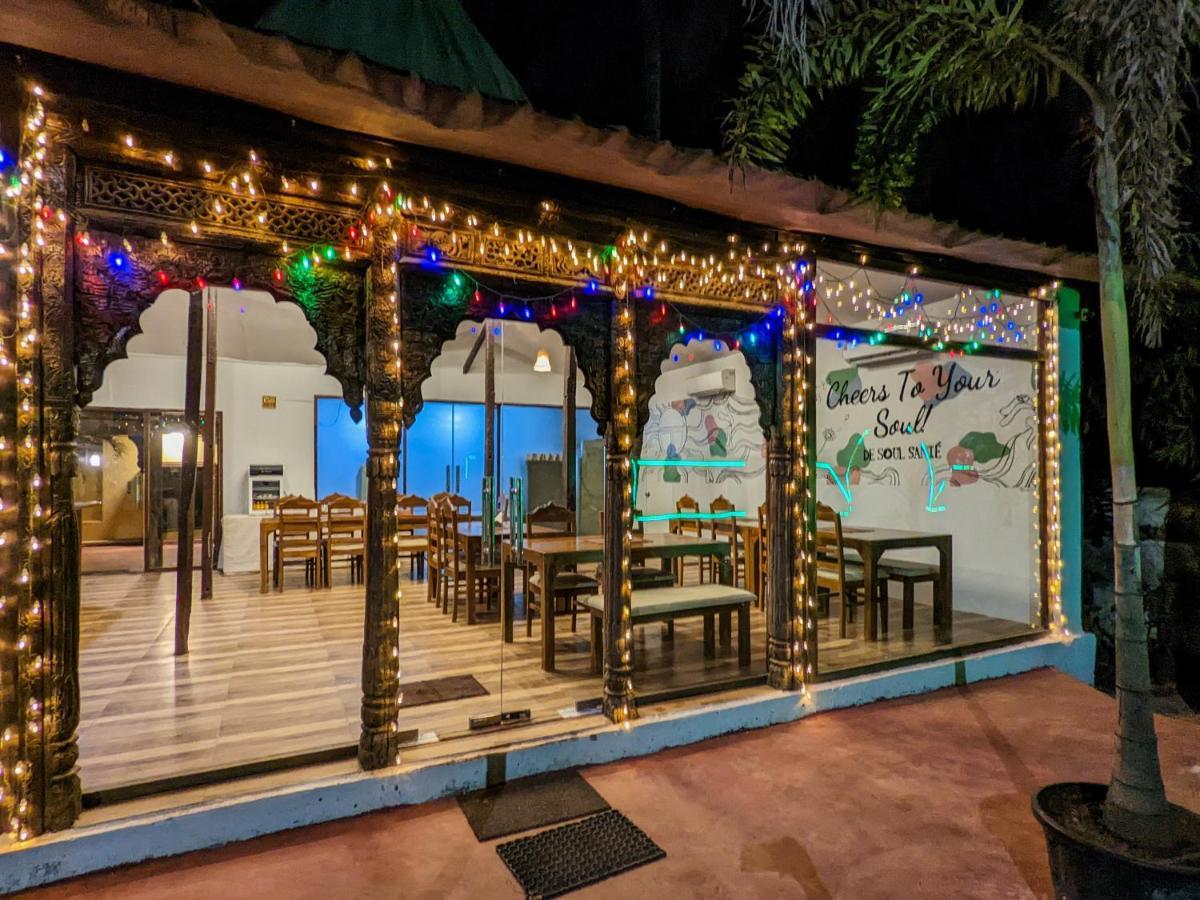 De Soul Sante Beach Resorts Morjim Goa Екстериор снимка