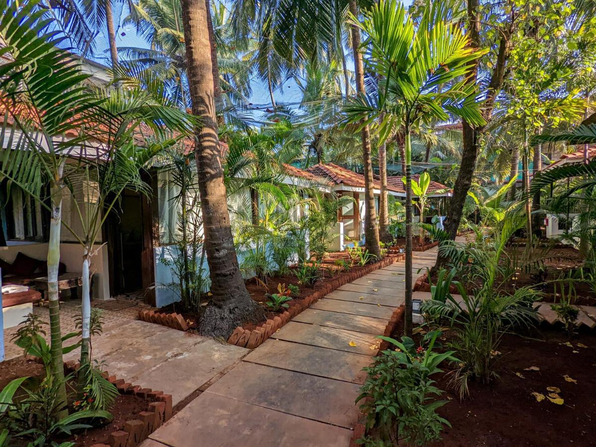 De Soul Sante Beach Resorts Morjim Goa Екстериор снимка