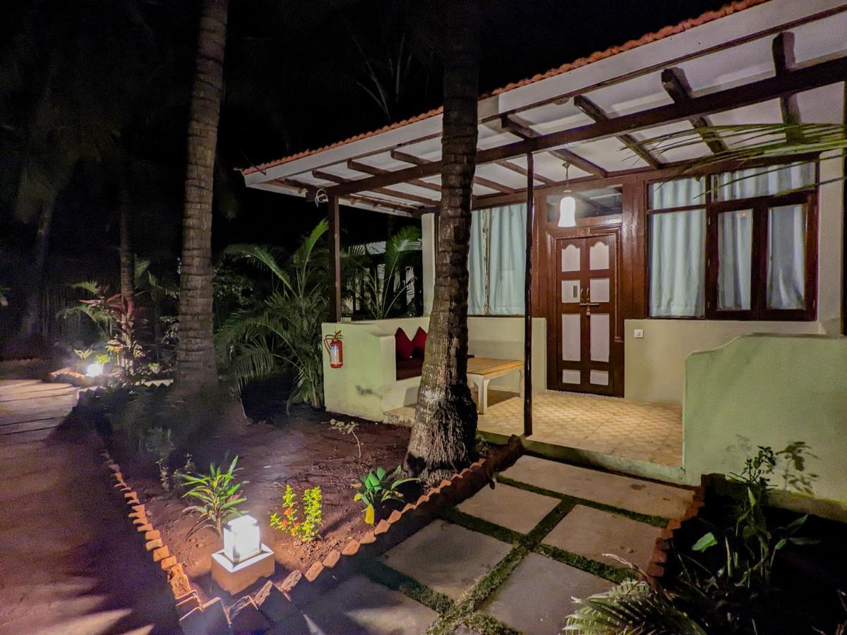De Soul Sante Beach Resorts Morjim Goa Екстериор снимка