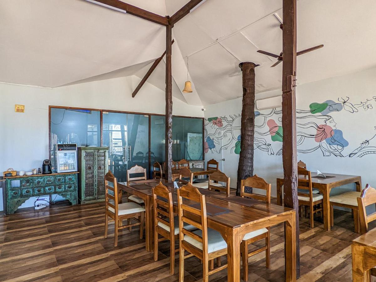 De Soul Sante Beach Resorts Morjim Goa Екстериор снимка