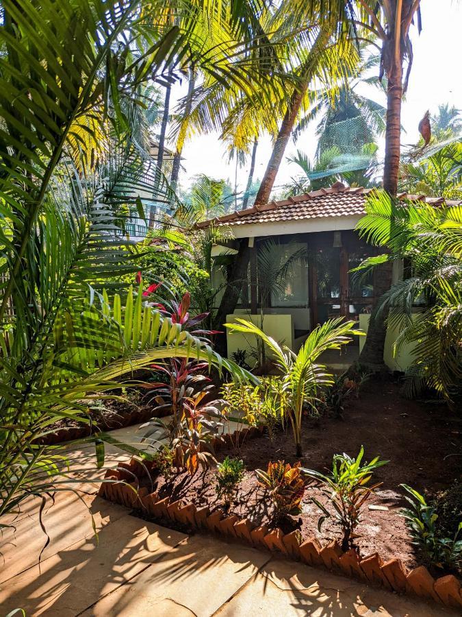 De Soul Sante Beach Resorts Morjim Goa Екстериор снимка