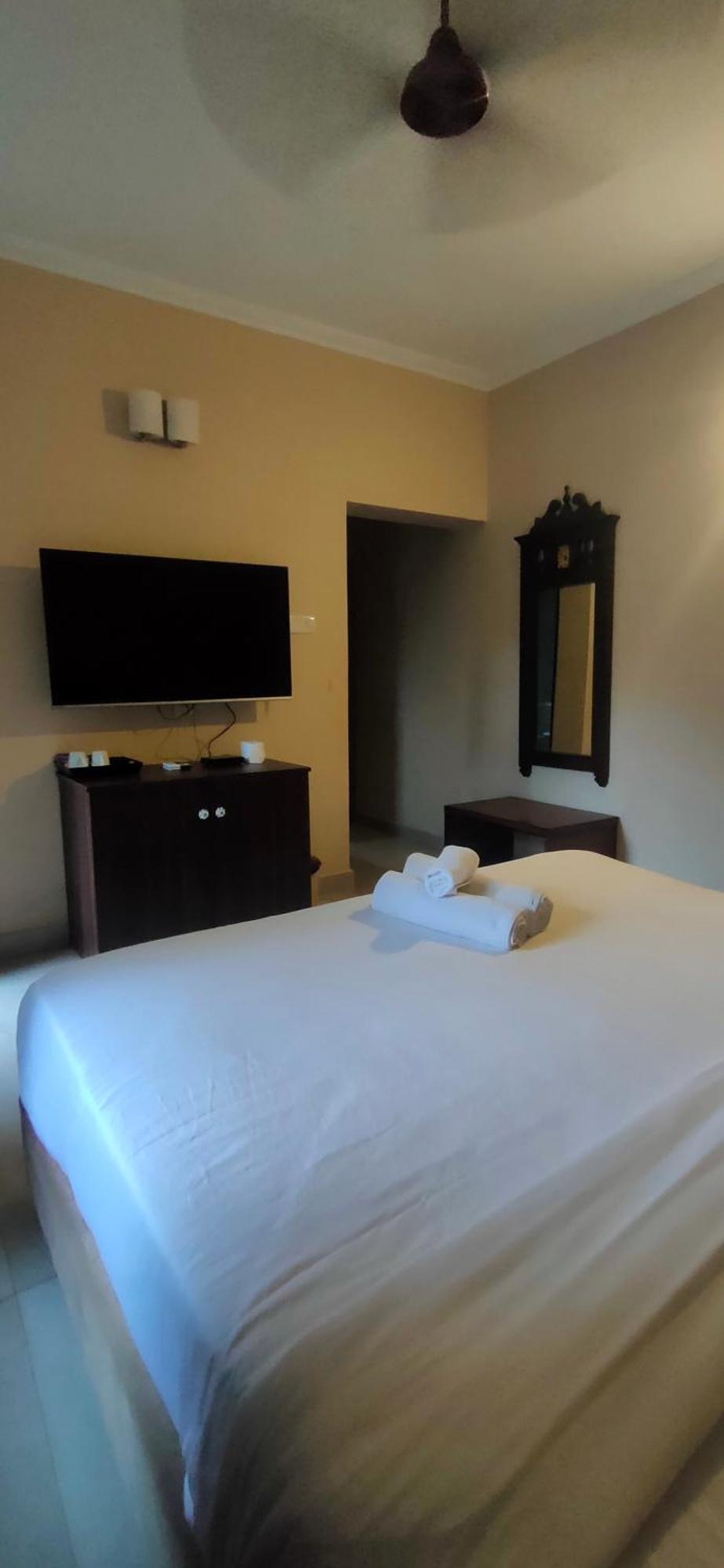 De Soul Sante Beach Resorts Morjim Goa Екстериор снимка