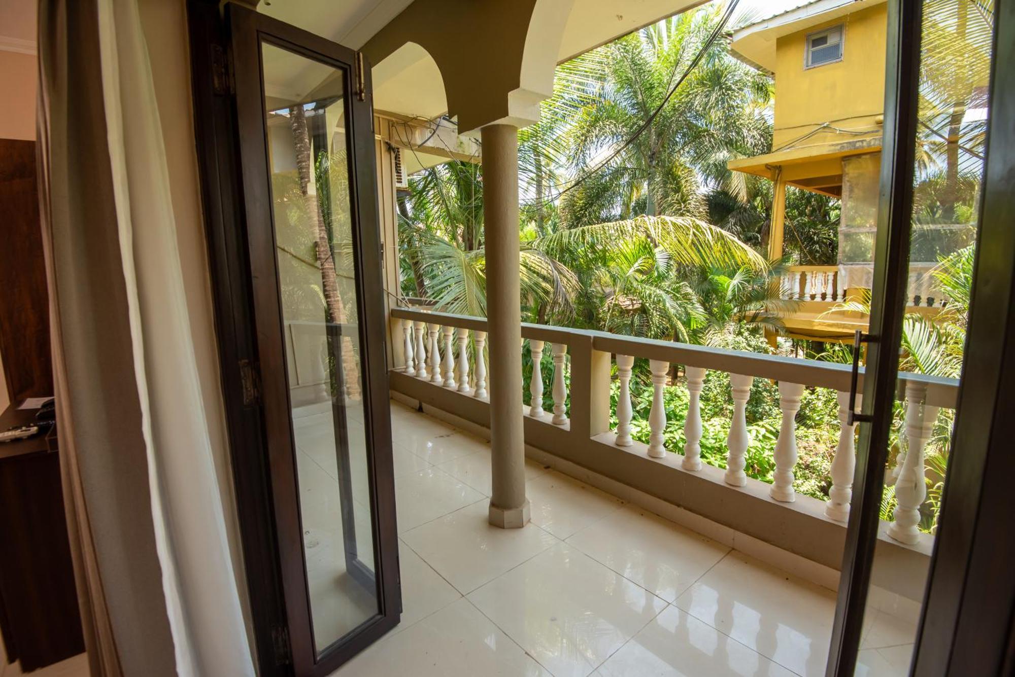 De Soul Sante Beach Resorts Morjim Goa Екстериор снимка