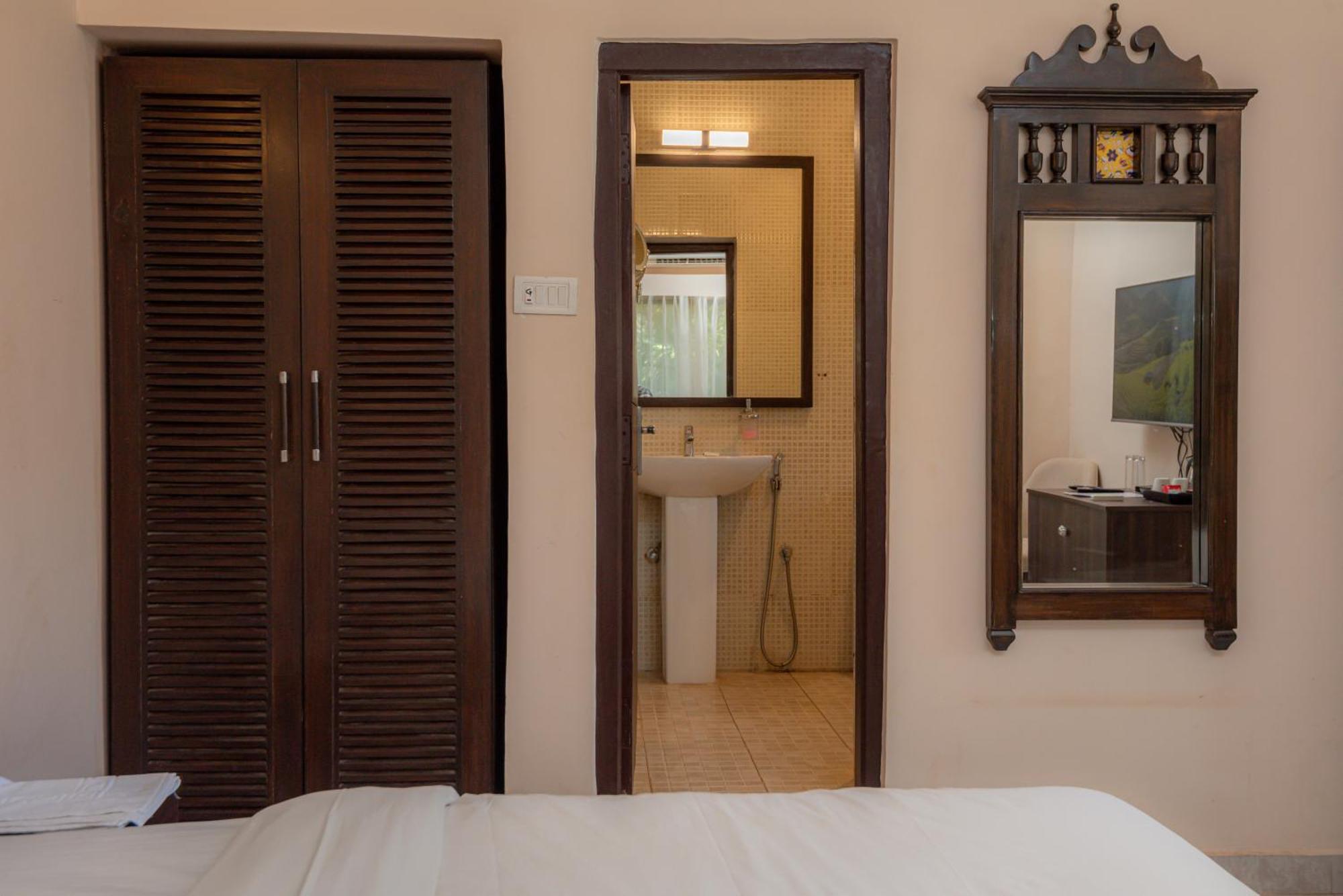 De Soul Sante Beach Resorts Morjim Goa Екстериор снимка