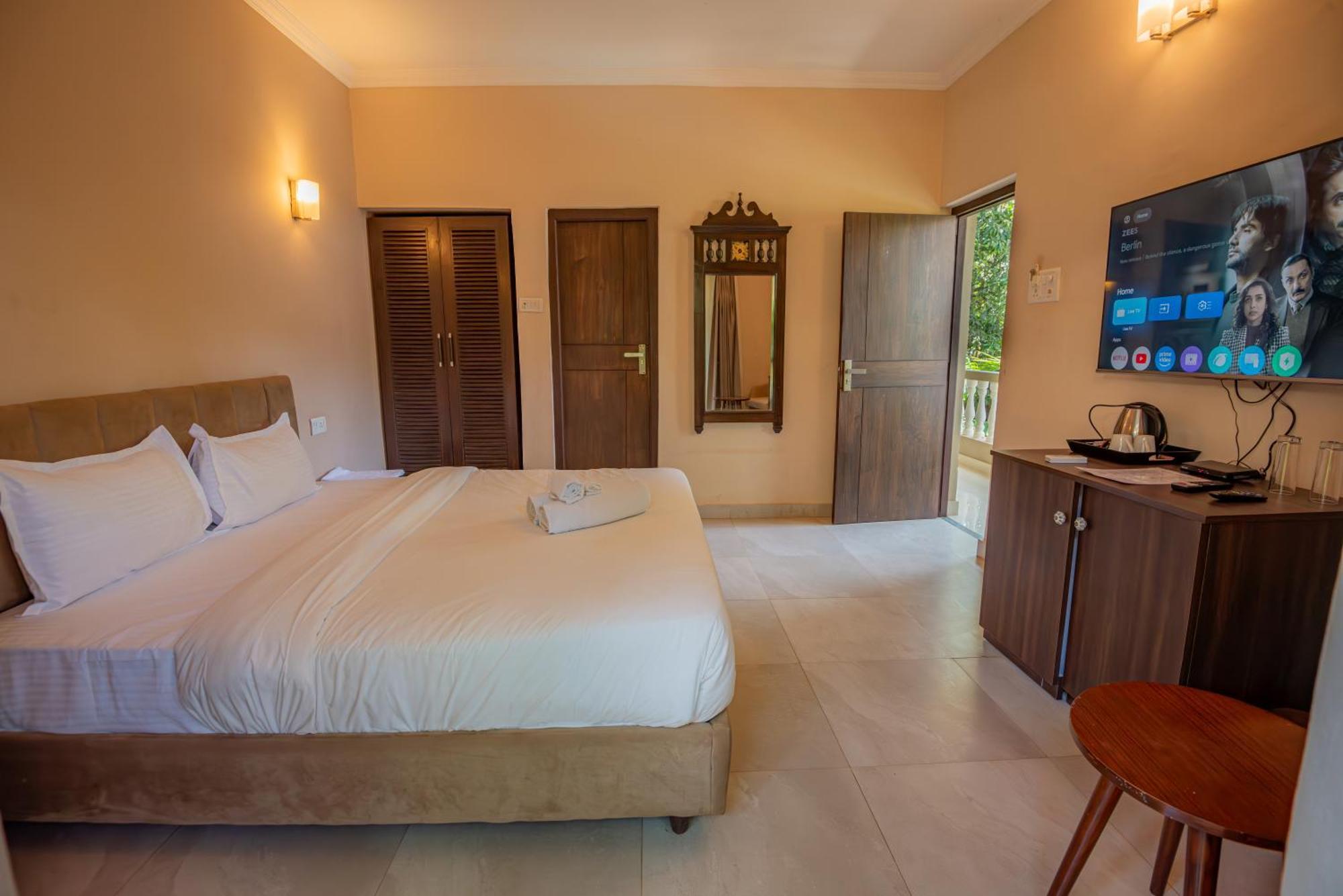 De Soul Sante Beach Resorts Morjim Goa Екстериор снимка