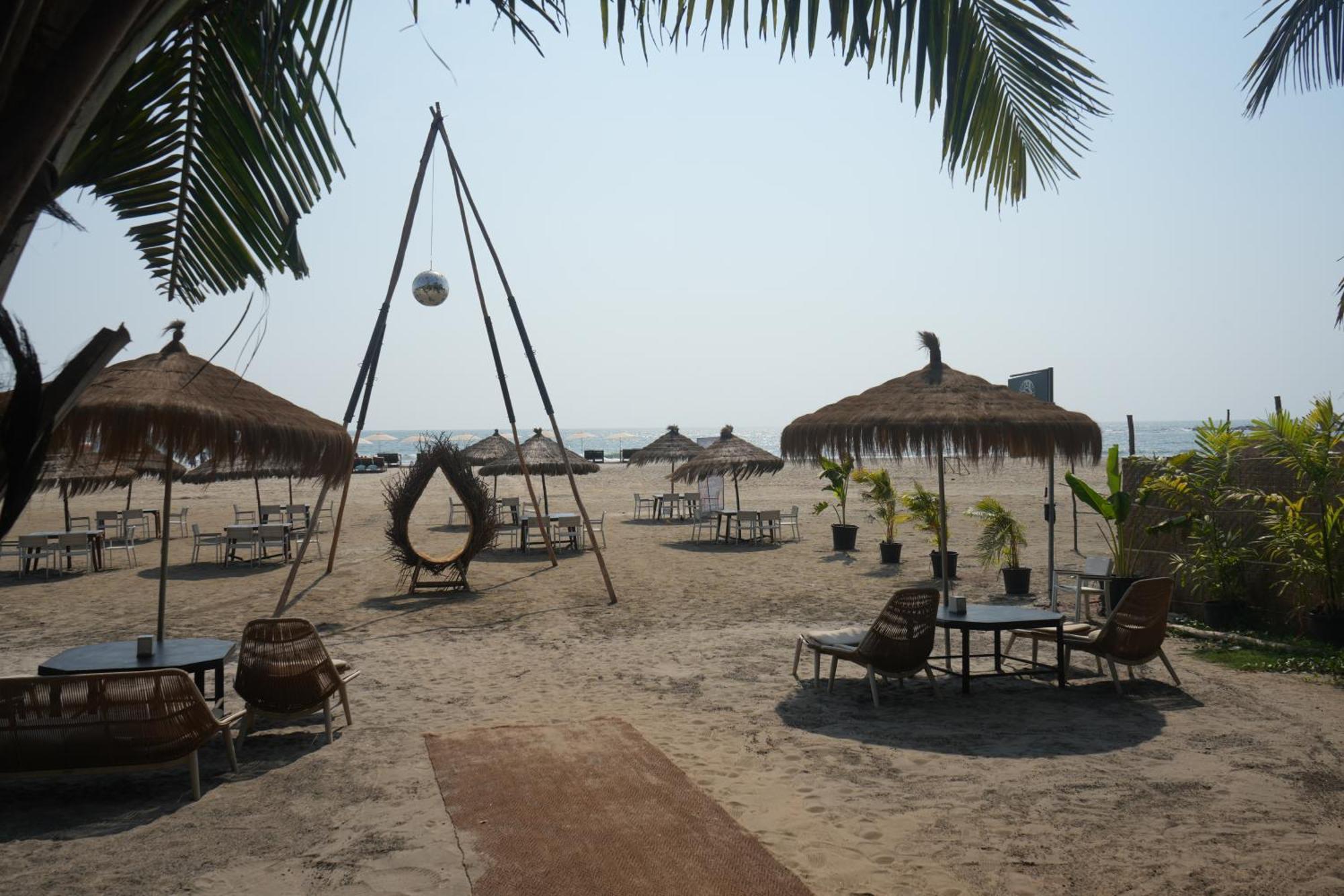 De Soul Sante Beach Resorts Morjim Goa Екстериор снимка