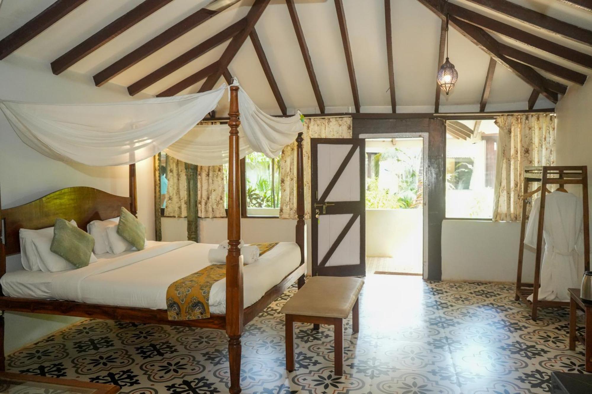 De Soul Sante Beach Resorts Morjim Goa Екстериор снимка